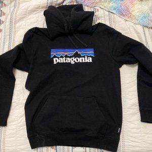 Patagonia P-6 Logo Uprisal Hoody Black Medium